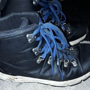 Danner size 9